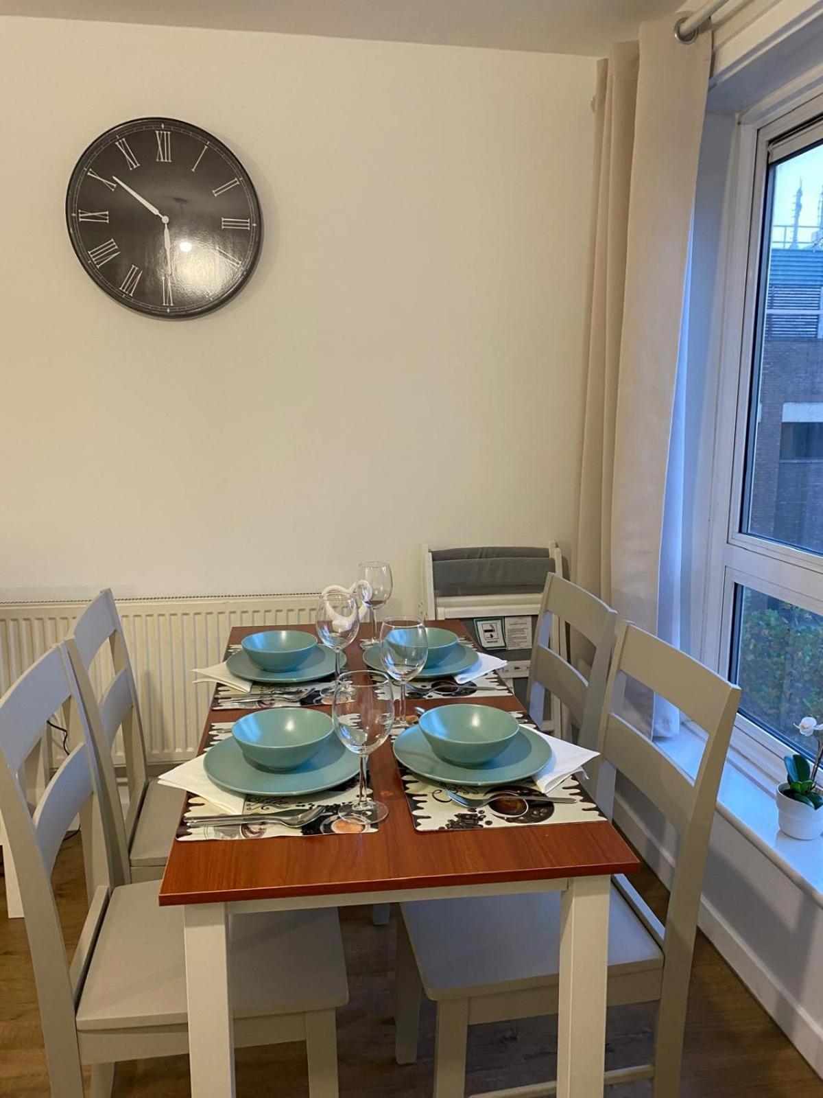 Modern Entire Apartment In Kings Cross St Pancras Лондон Экстерьер фото